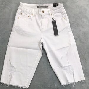 Tractr Mid Rise Women's Bermuda Shorts Size 2 White New